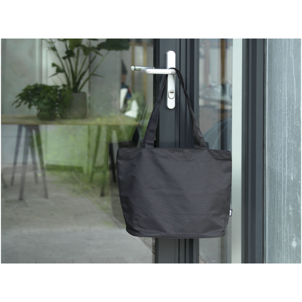 G130052 Tote bag in materiale riciclato con cerniera Panama 20l