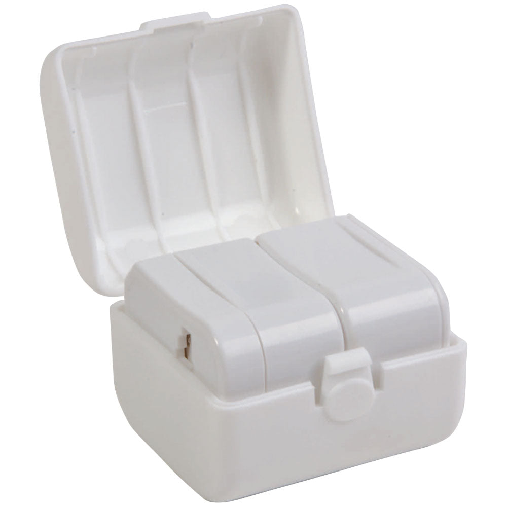G14448 Adattatore prese universale con custodia in plastica