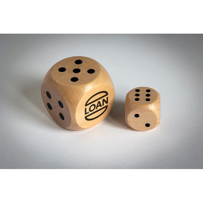 GO2613 Dadi di legno Schima Ø 3 cm