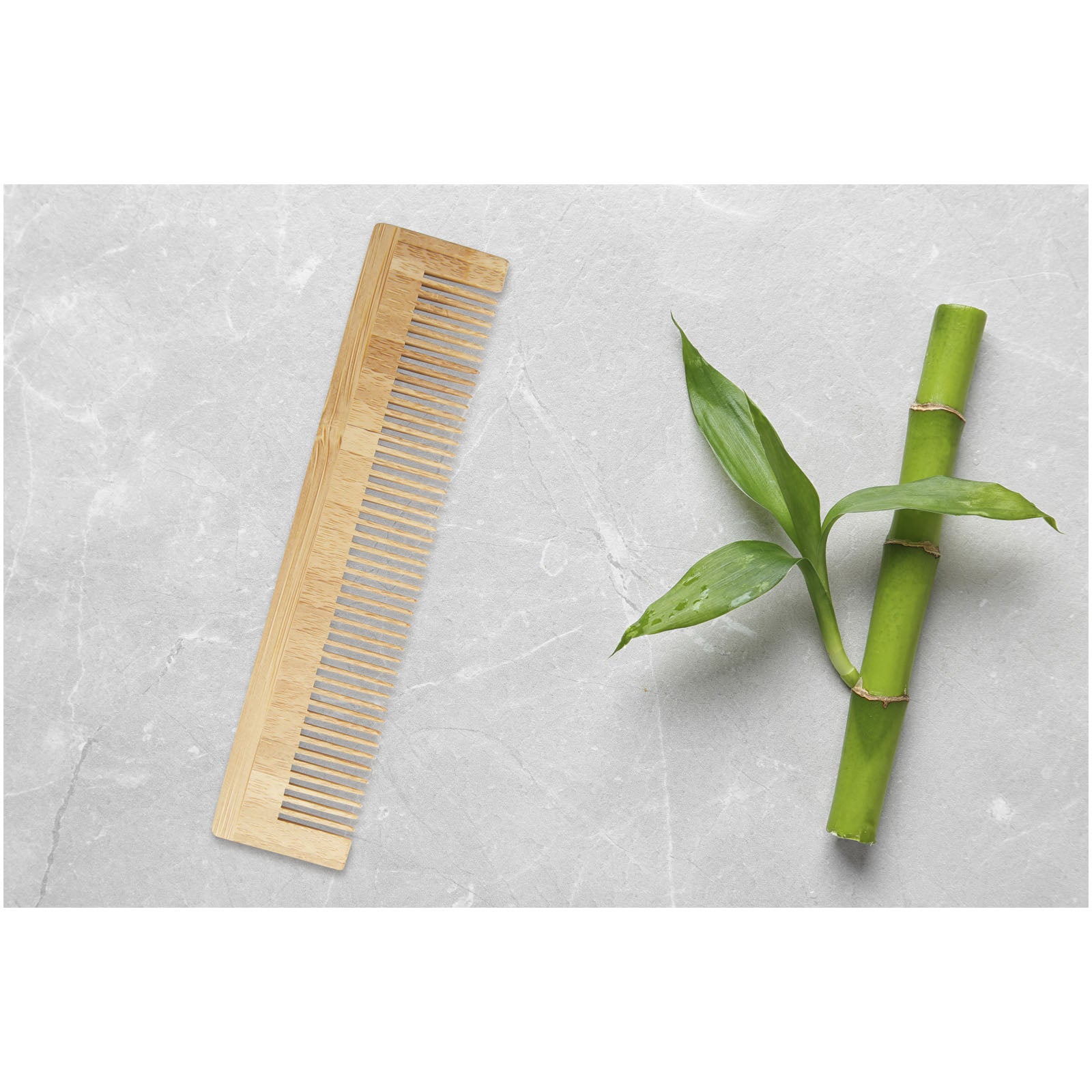 G126191 Pettine Hesty in bamboo