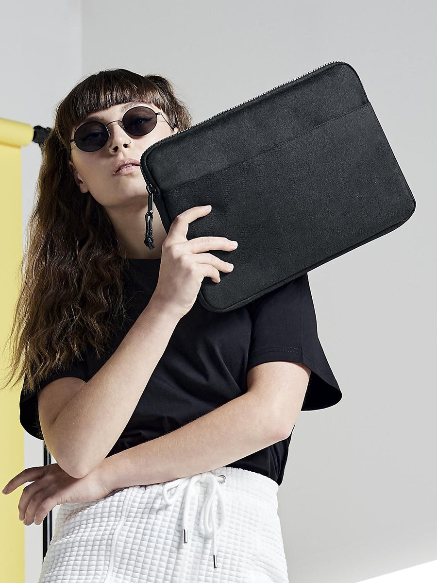 GB67 Essential 13" Laptop Case