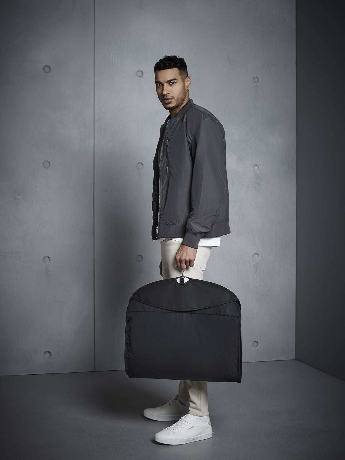 GQD31 Suit Cover