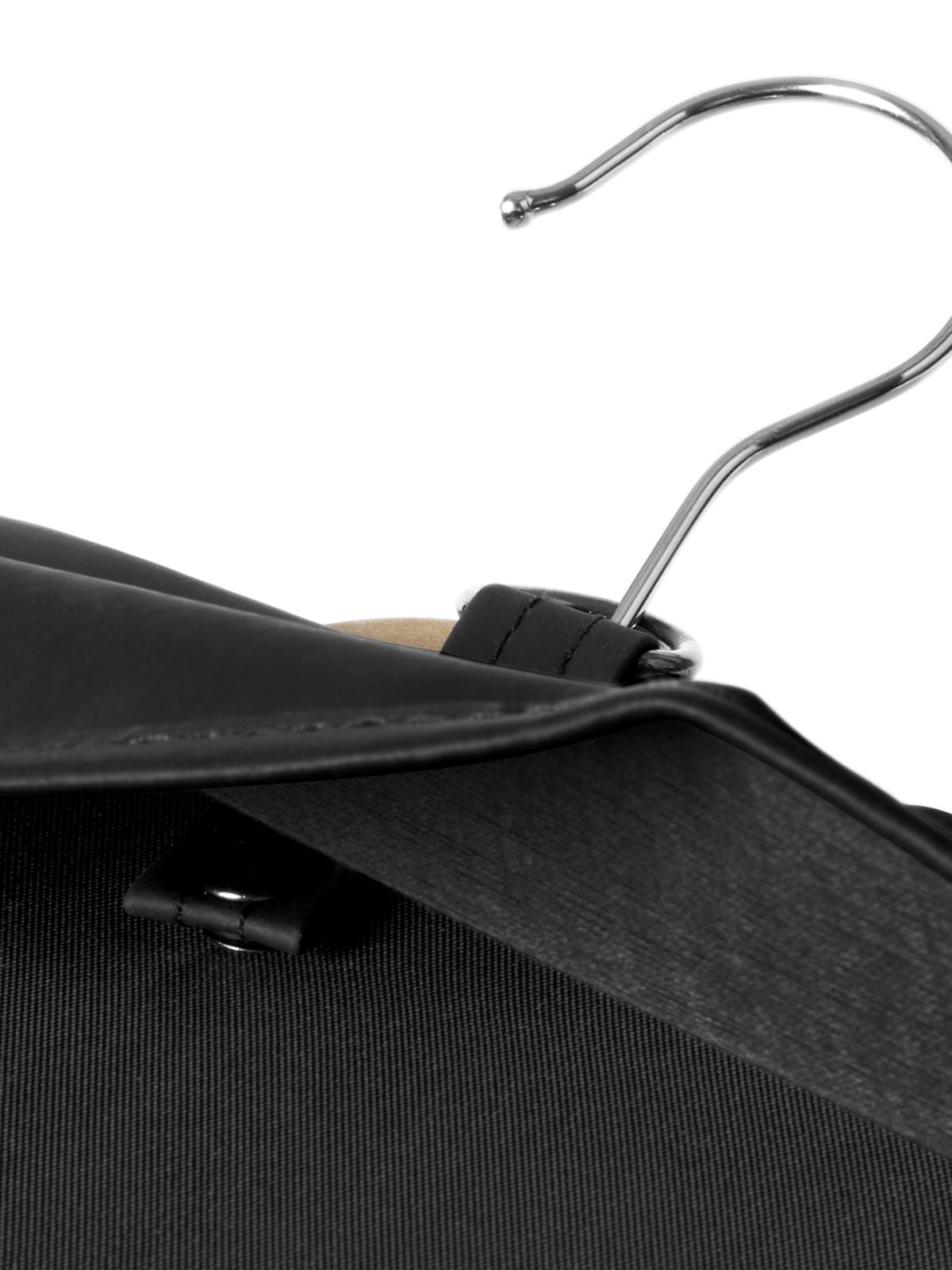 GQD31 Suit Cover