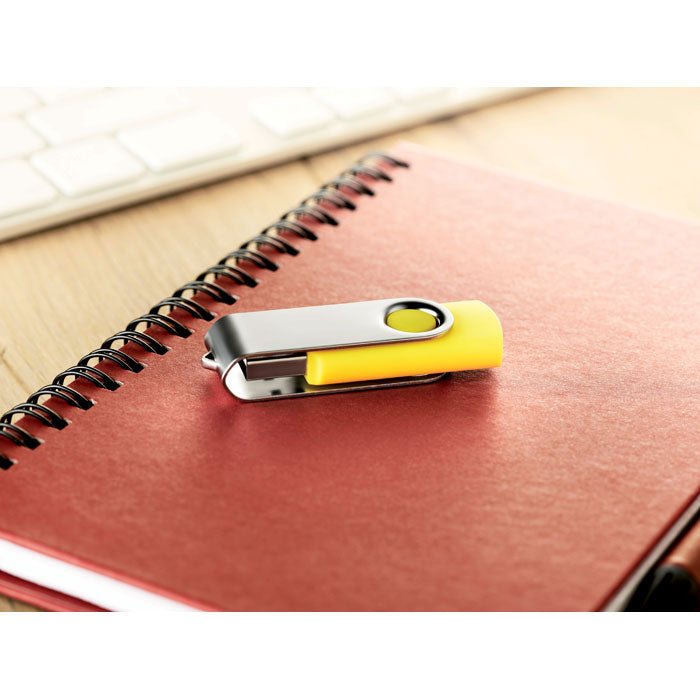 GO1001a TECHMATE. USB flash  4GB